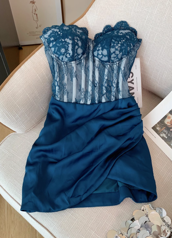 Pure desire style sexy lace tube top dress for women with slim waist and pleated short hip skirt R3992