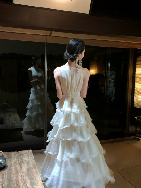 Elegant White A-Line V-neck Long Women Dress with Chiffon Ruffles Party Dress Evening Dress RS072