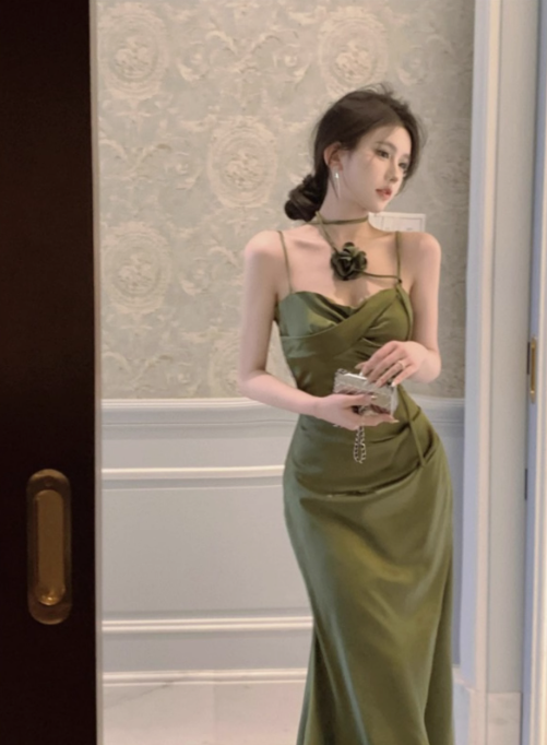 Suspender dress V-neck satin slim fit hip-wrapped slit skirt French style high-end long skirt R1544