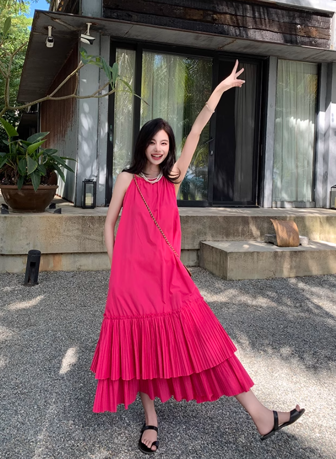Seaside holiday style rose red white sleeveless dress high-grade layered pleated skirt R1582