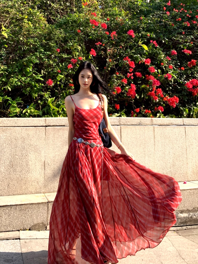 Temperament wear holiday skirt red plaid big swing tall long skirt suspender dress R1742