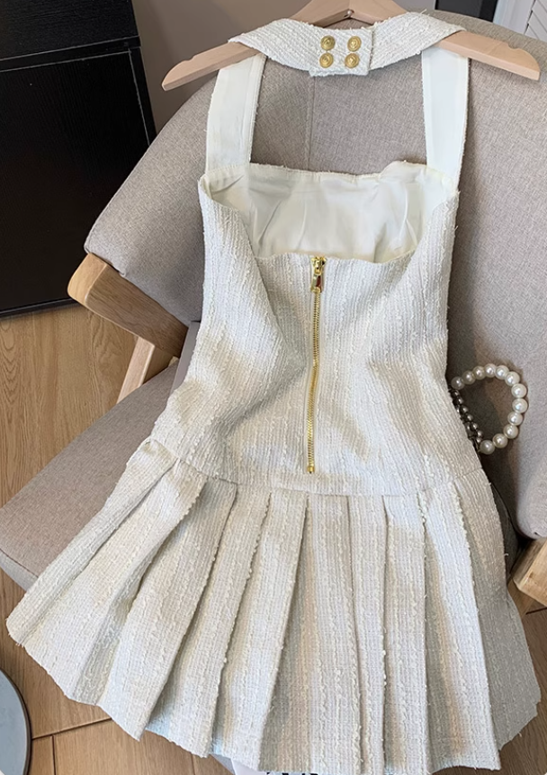 French style Chanel style halter neck dress new summer style high-end pleated skirt R3989