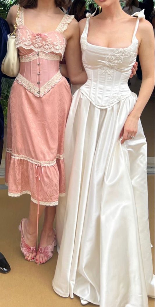 A-Line Satin Simple Wedding Dress Elegant White Wedding Party Dress     S6585