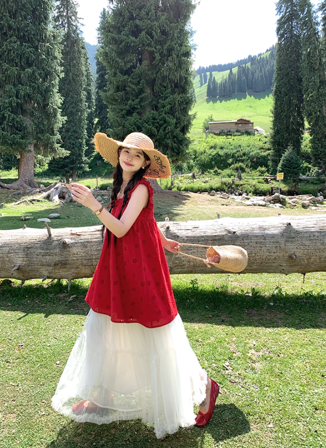 Red mid-length hollow loose suspender dress mesh skirt summer French holiday style skirt R4577