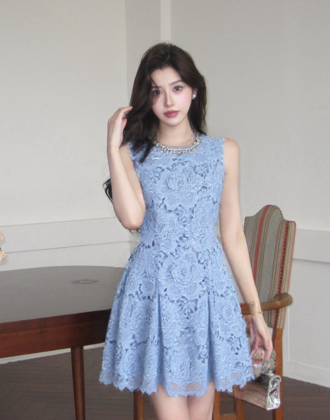 Blue heavy diamond crocheted hollow sleeveless Chanel style short dress R4077