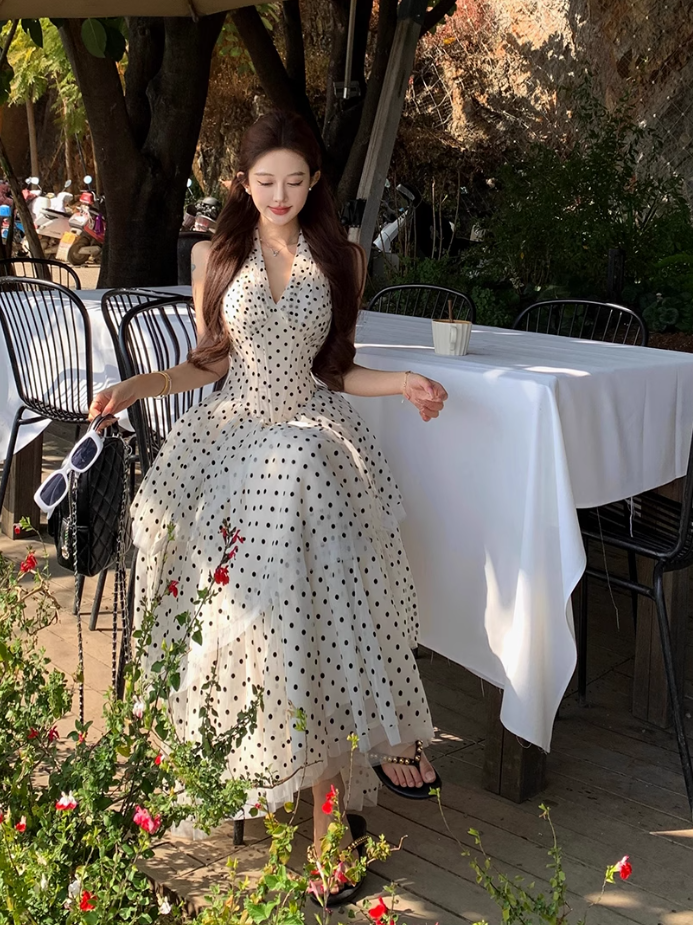 French style waist beautiful small skirt V-neck halter neck cake long skirt holiday polka dot dress R1751