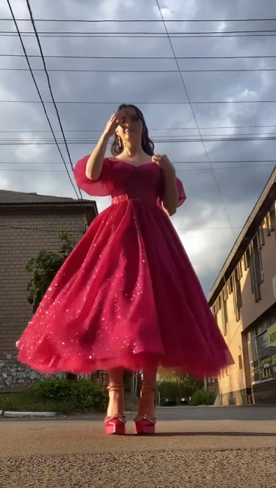 Saprkly Tulle Puffy Women's Prom Gown Red Corset Maxi Evening Dress — Fall Outfit 2026 New RS3134