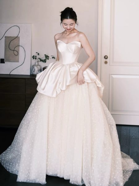 Elegant White A-Line Strapless Tiered Corset Maxi Wedding Dress RS1166