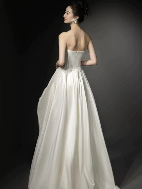 Elegant White Silky A-Line Strapless Applique Satin Corset Maxi Wedding Dress RS1167