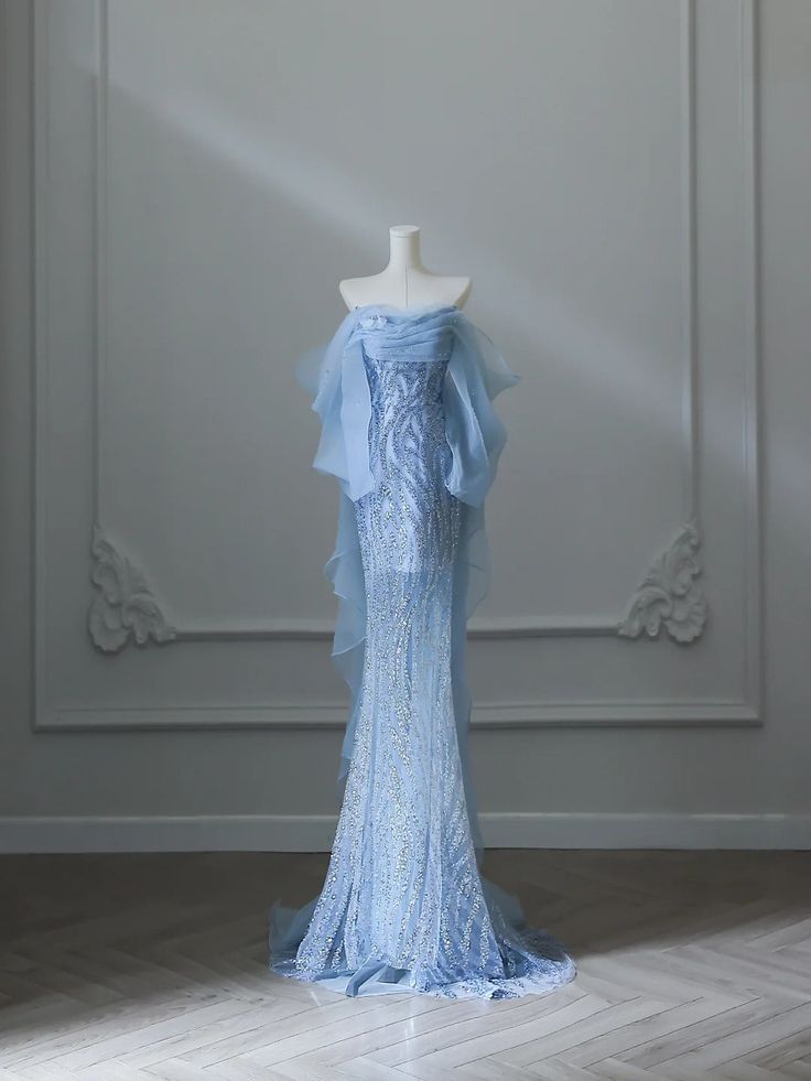 Elegant Pale Blue Mermaid Strapless Long Women Dress with Beading Prom Dress Evening Dress RS102