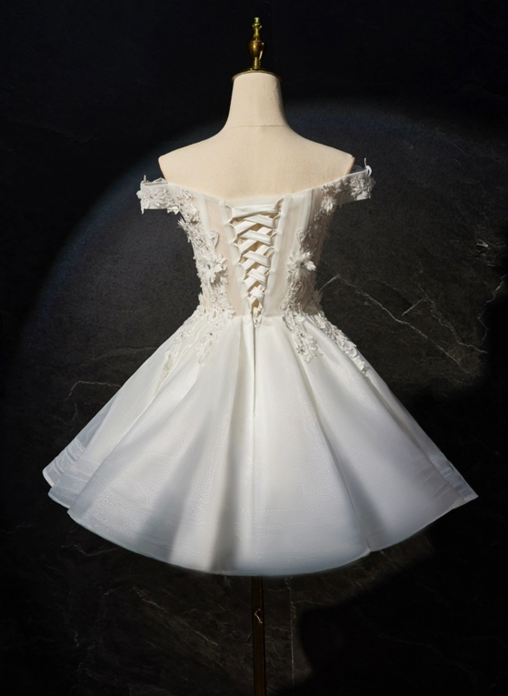 Charming White Homecoming Dress ,A-Line Off-the-shoulder Applique Corset Short Prom Dress RS1001
