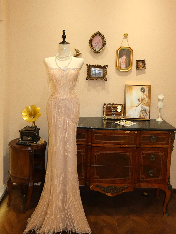 Light pink strapless fitted waist bodycon long wedding dress R6575