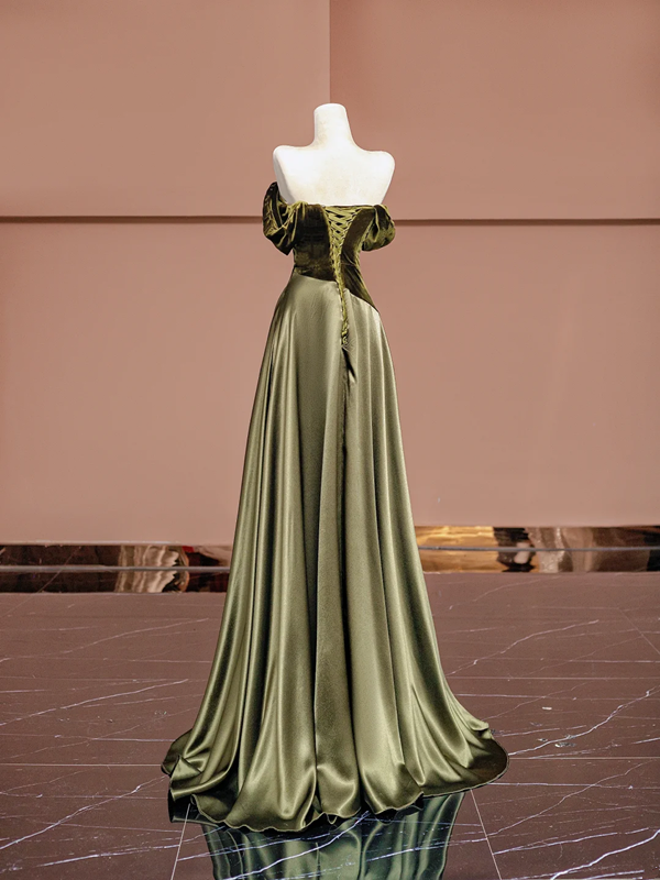 Dark green strapless fitted long ball gown R8400