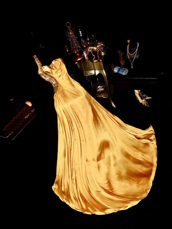 Gold satin one-shoulder fitted waist elegant long ball gown R6854