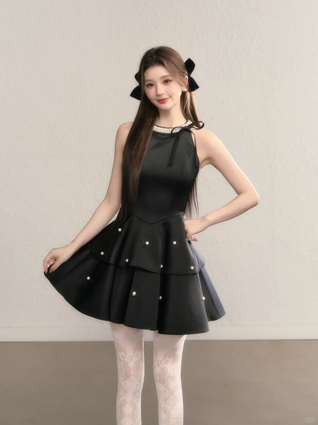 Black sleeveless slim waist A-line short skirt homecoming dress R5404