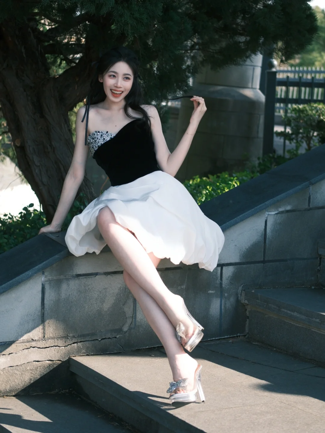 Black top asymmetrical tube top design white bud skirt short skirt homecoming dress R4192