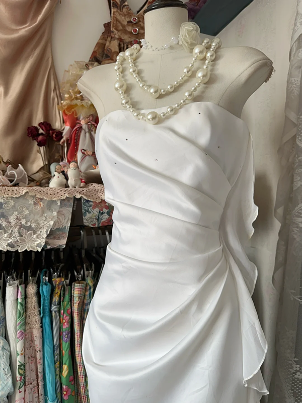 White strapless satin fitted long dress, ball gown R6256