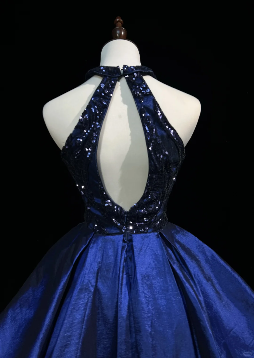 Blue halter neck waist hollow design princess skirt homecoming dress R4922