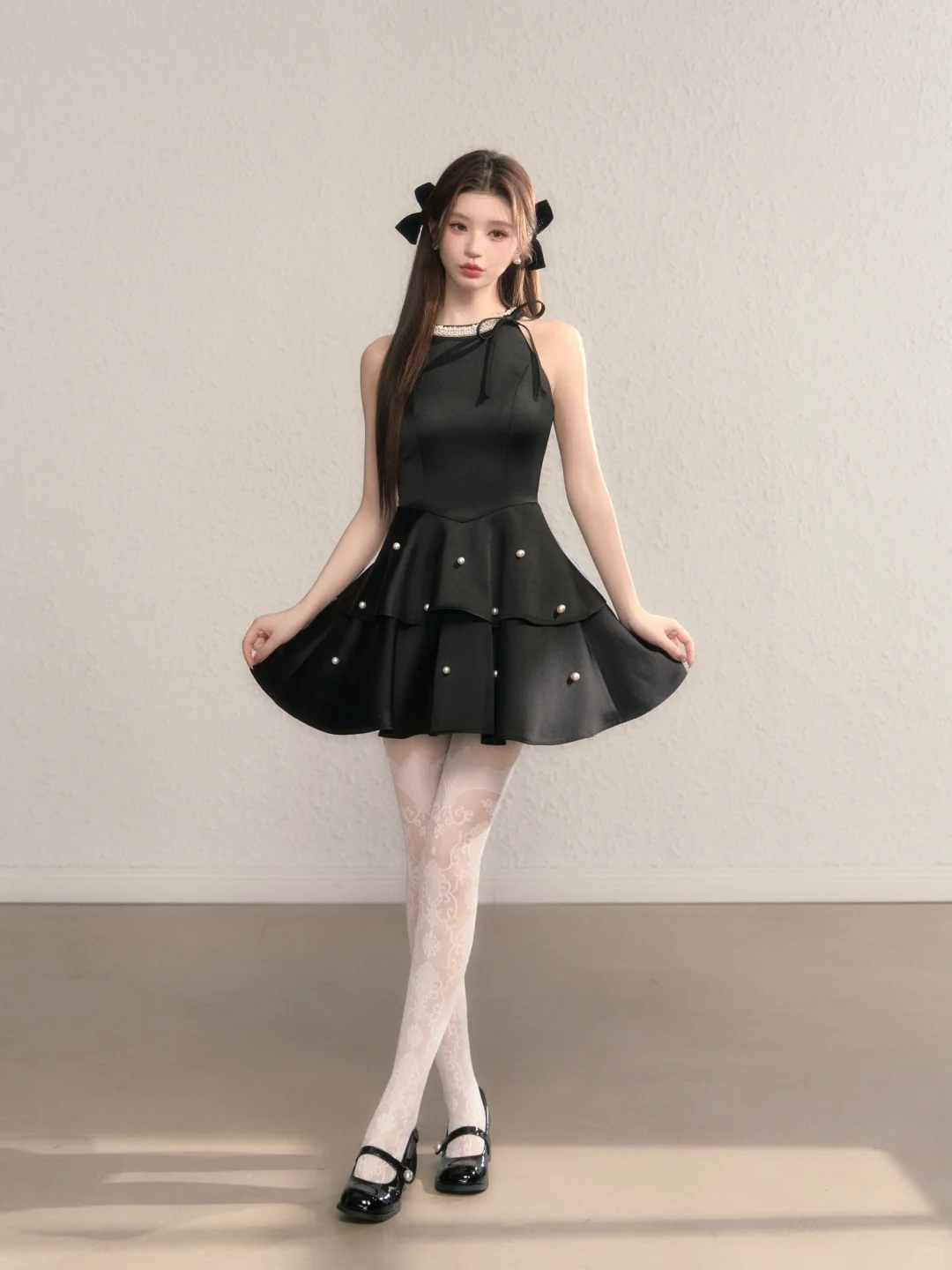 Black sleeveless slim waist A-line short skirt homecoming dress R5404