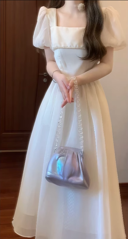 Beautiful dress French square neck puff sleeve dress temperament waist A-line dress R0643