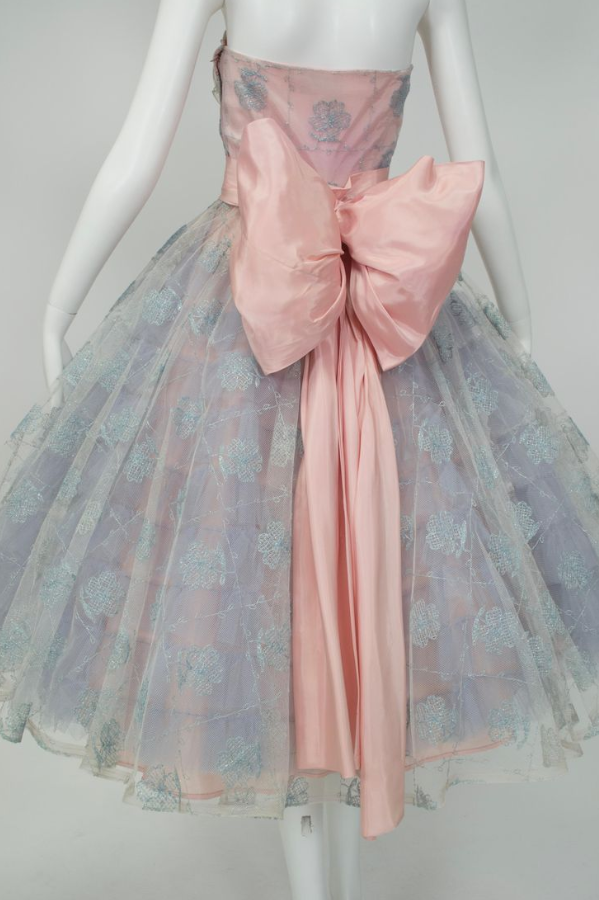 Charming Contrast Homecoming Dress ,Bow Back Accessory Corset Short Prom Dress RS1253