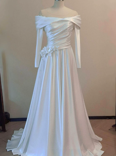 Elegant White Prom Gown , Silky Satin Applique Maxi Evening Dress RS1333