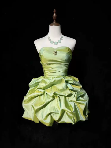 Charming Strapless Homecoming Dress , Silky Bodycon Short Prom Dress RS1307