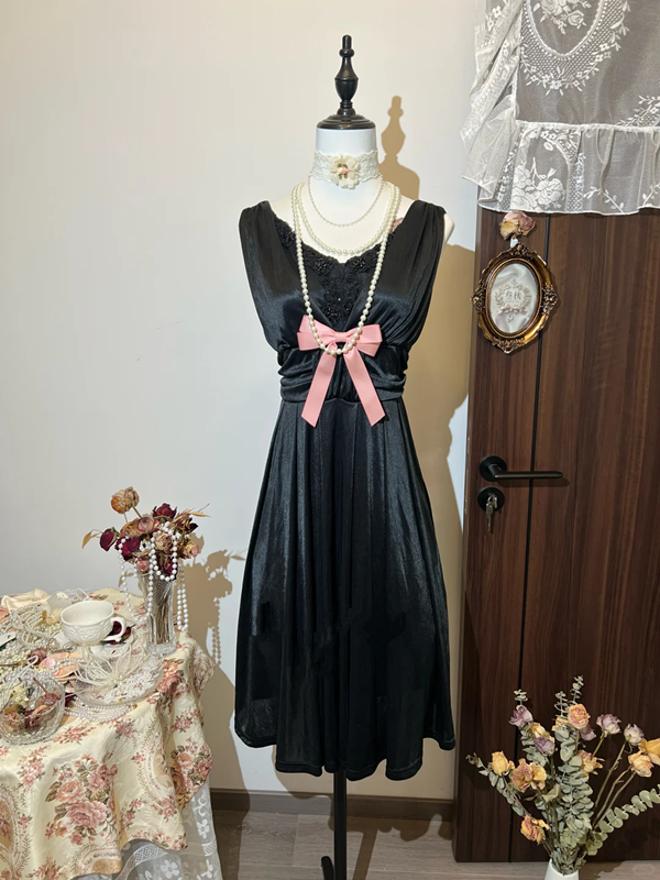Black sleeveless satin waist slim maxi dress for homecoming R4313