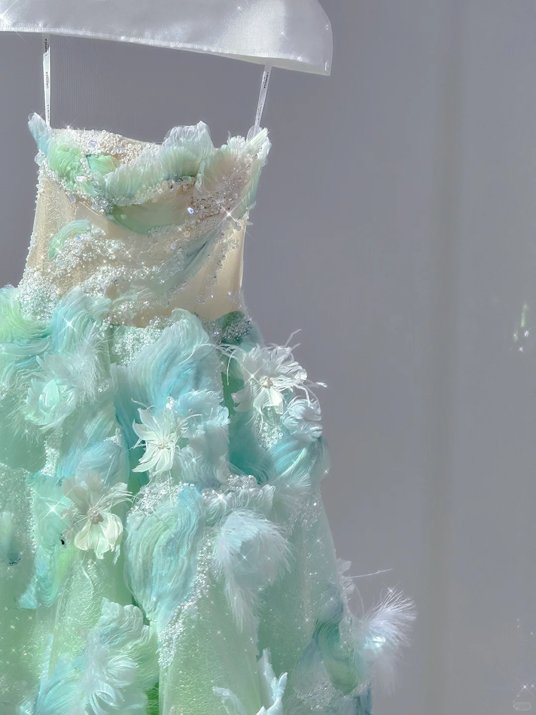 Turquoise suspender bright diamond design three-dimensional embellishment design fresh short skirt homecoming dress R4193