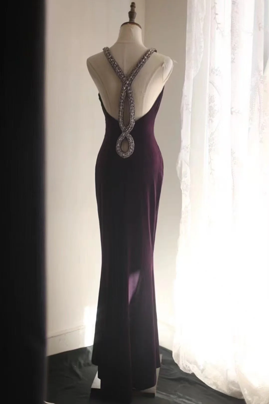 Deep purple halter-neck fitted bodycon long ball gown R6775