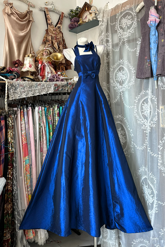Blue halter neck satin waist slim fit A-line maxi ball gown R6136