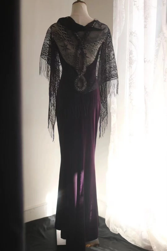 Deep purple halter-neck fitted bodycon long ball gown R6775