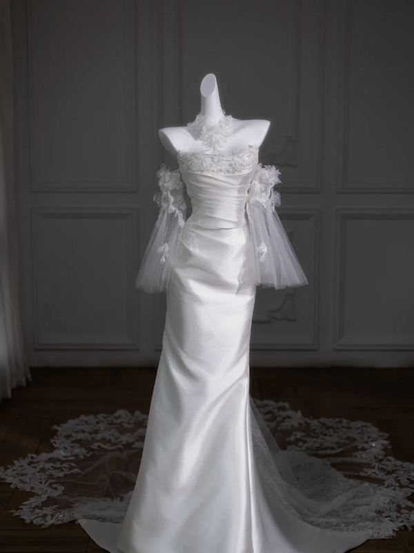 White one-shoulder beaded waist slim satin maxi bridal gown R5782