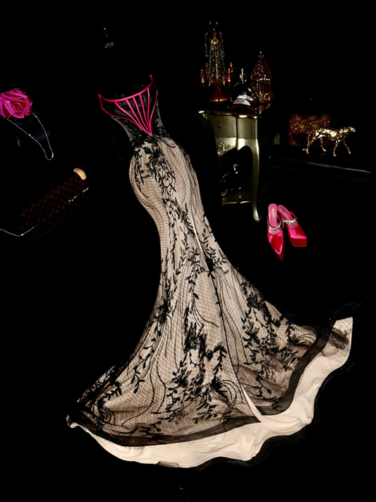 Black lace strapless fitted waist bodycon sexy long ball gown R6415