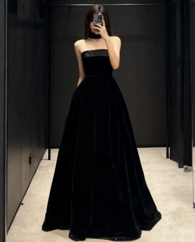 Minimalist Black Prom Gown , Elegant Silky Maxi Evening Dress RS1353