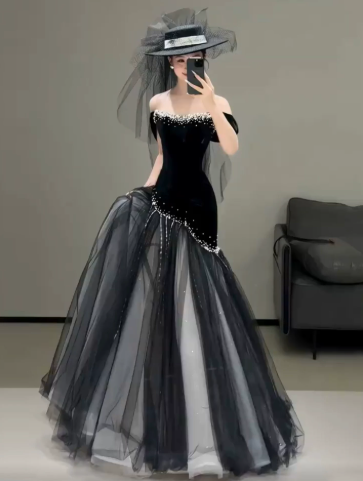 French Chic Black Prom Gown , Glitter Tulle Beaded Maxi Evening Dress RS1358