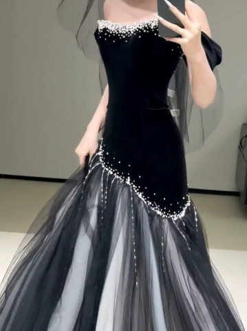French Chic Black Prom Gown , Glitter Tulle Beaded Maxi Evening Dress RS1358