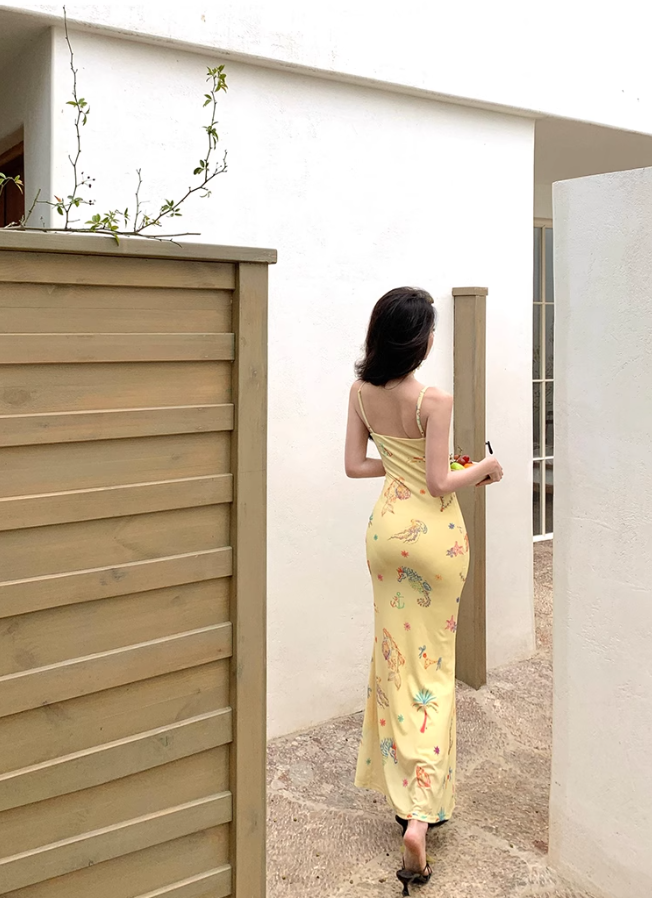 Yellow suspender dress 2025 sexy slim long skirt waist hip skirt R0582