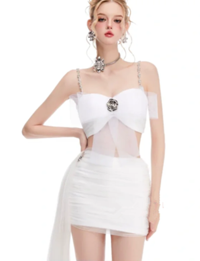 White halter top with exposed waist design and hip-hugging sexy short skirt for homecoming dress R4395