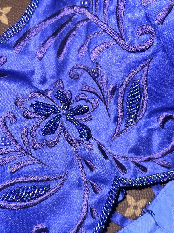 Purple halter-neck fitted satin long ball gown R6856