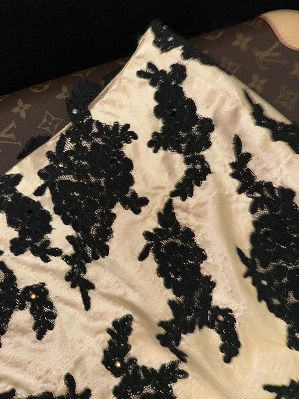 Apricot-colored black lace halter-neck bodycon long ball gown, alluring and sexy R6936