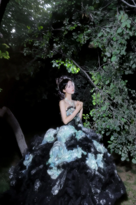 Light blue strapless fitted waist elegant ball gown with a full skirt, bridal dress R7249