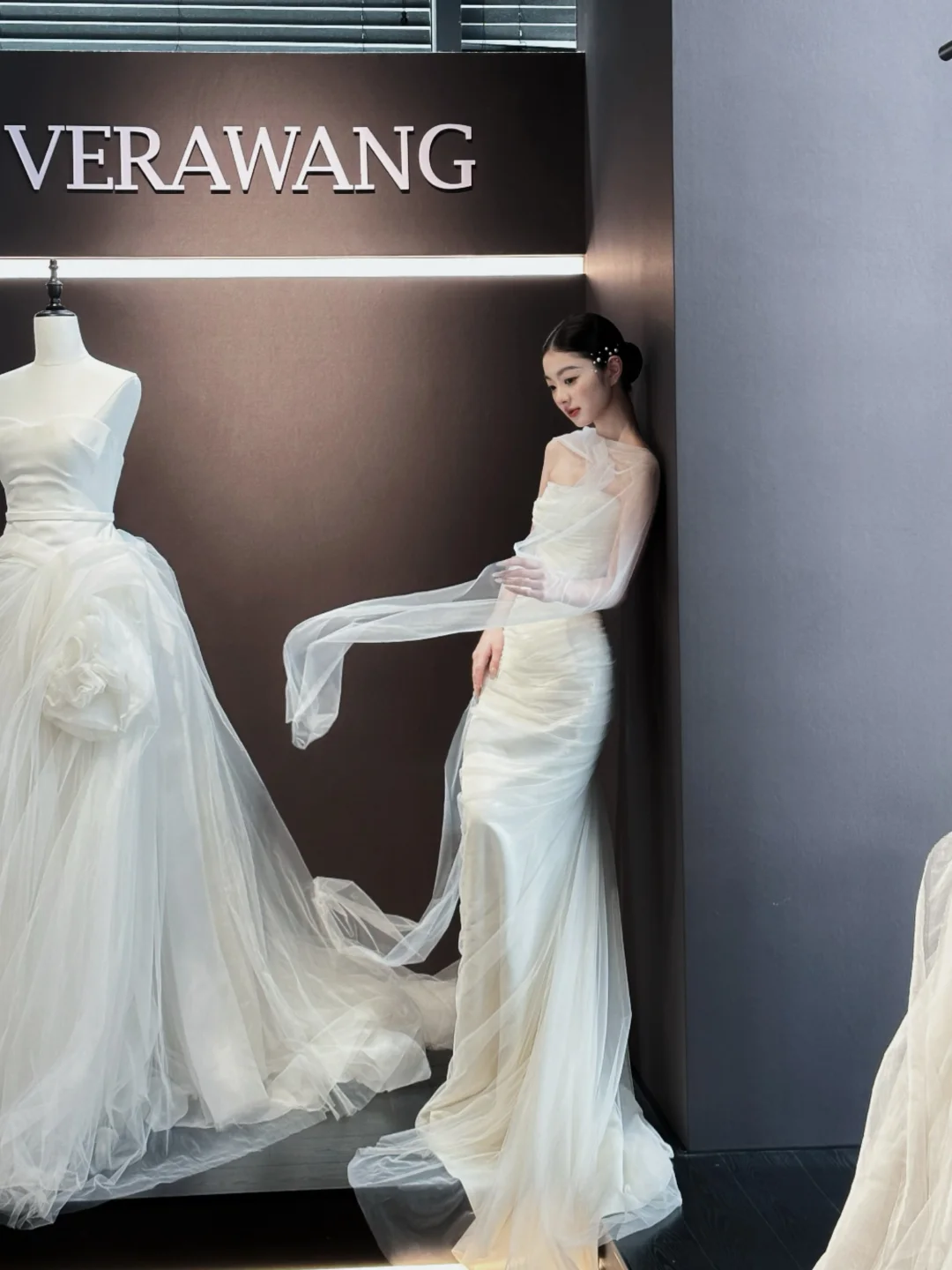 White tube top slim waist pleated sexy long dress bridal gown R6038