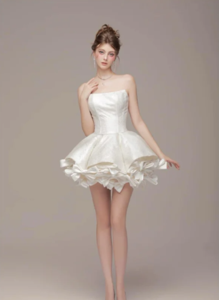 White tube top satin waist temperament puffy princess skirt homecoming dress R4803
