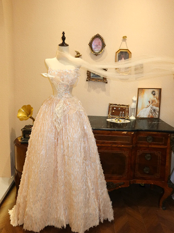 Light pink strapless fitted waist long bridal gown R6577