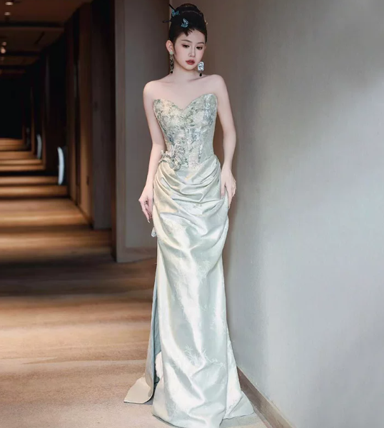Elegant Mint Green Prom Gown , Niche Embroidery Bodycon Maxi Evening Dress RS1497