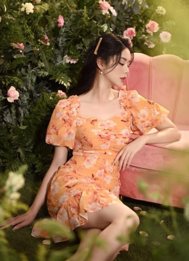 Orange puff sleeves, slim waist, irregular design, short skirt, homecoming dress R4057