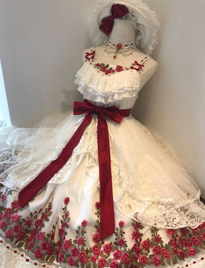 Gorgeous White Homecoming Dress , Applique Lace Trim Corset Short Prom Dress Cami Dress RS1522