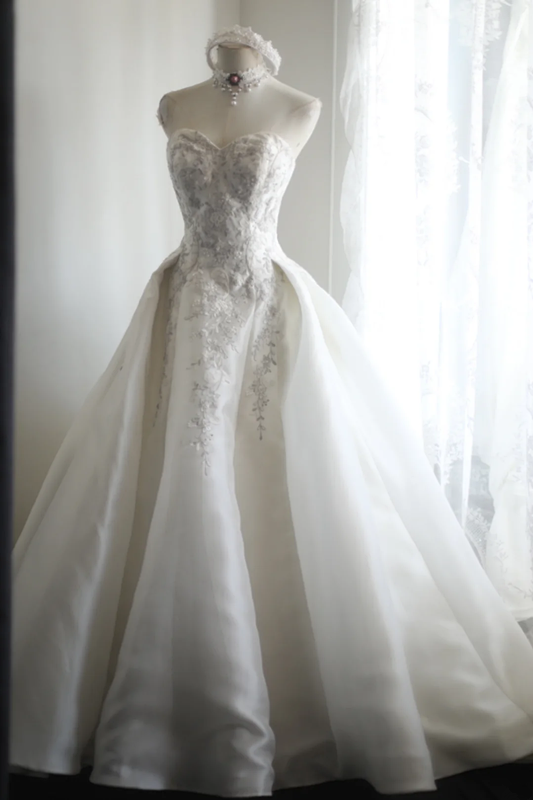 White strapless embroidered fitted long ball gown/bridal dress R6817