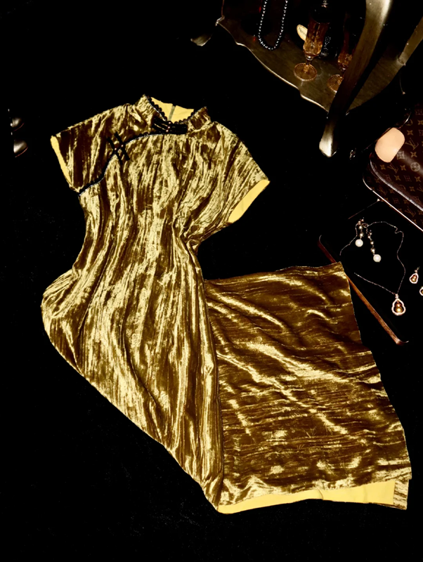 Gold fitted midi ball gown R6857